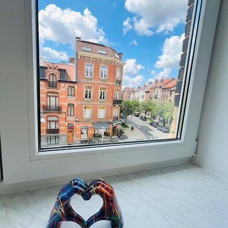 Renove Et Radieux A Bruxelles Екстериор снимка
